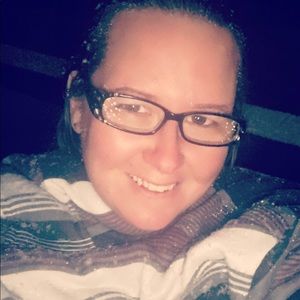 Meet your Posher, Kasey